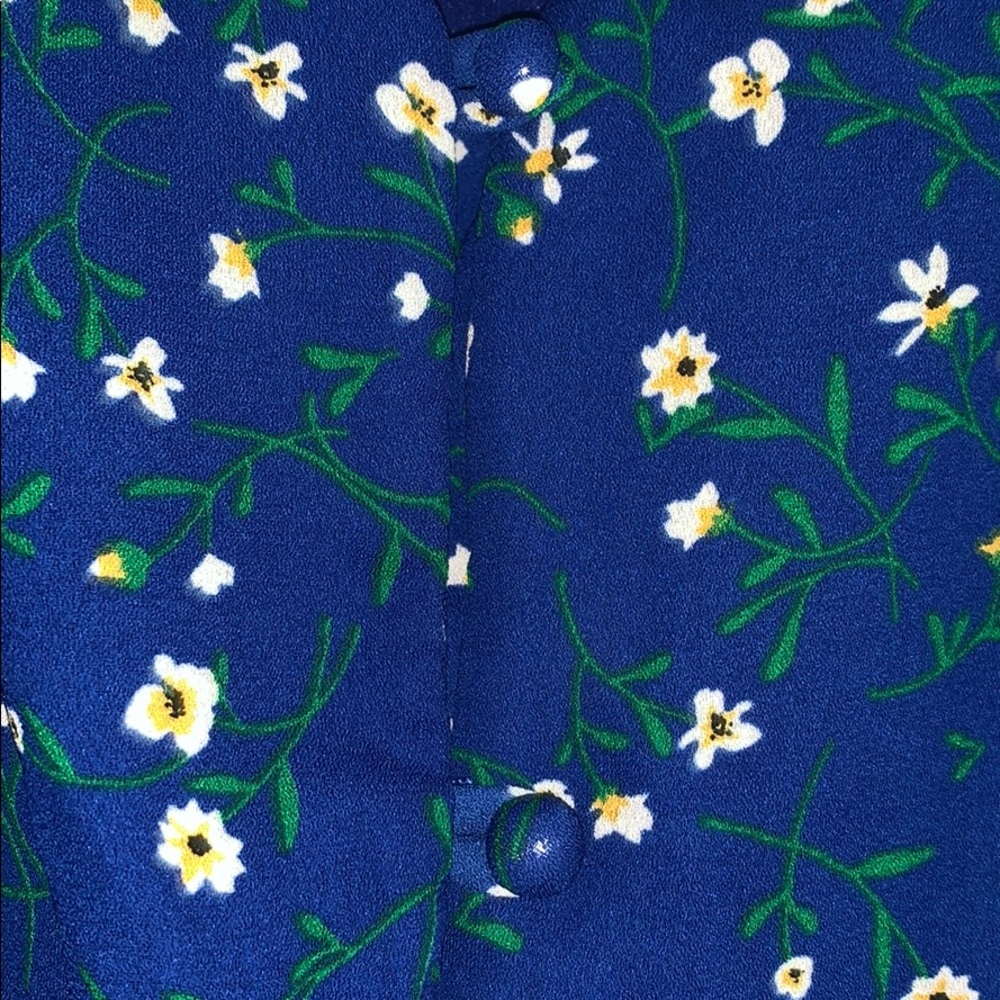 Shirt - Picture 4 of 4